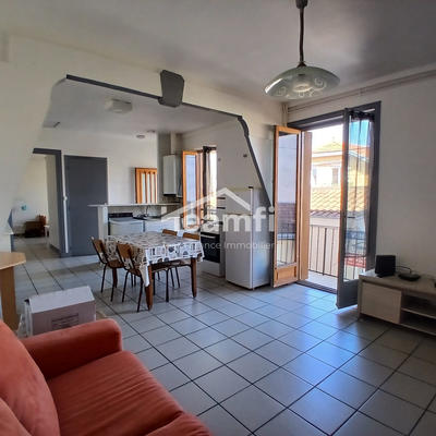 Appartement - 56 m² - 3 pièces