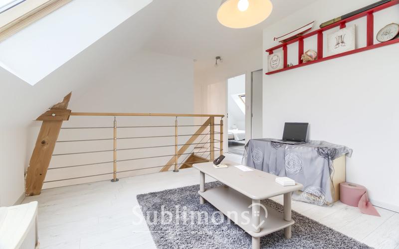 Maison - 95 m² - 5 pièces