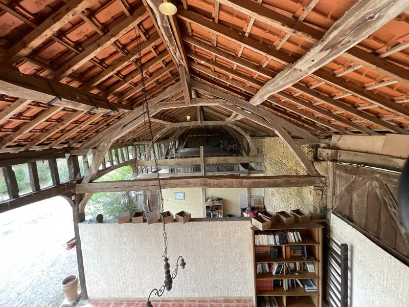 Maison - 260 m² - 8 pièces