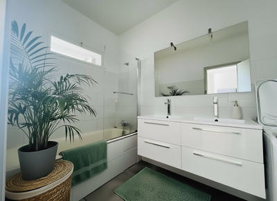 Appartement - 95 m² - 4 pièces