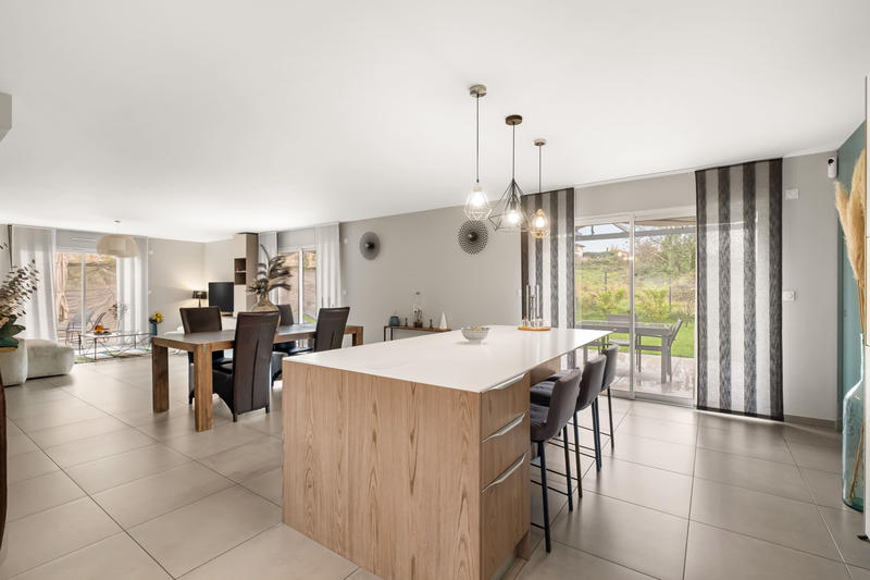 Maison - 148 m² - 4 pièces