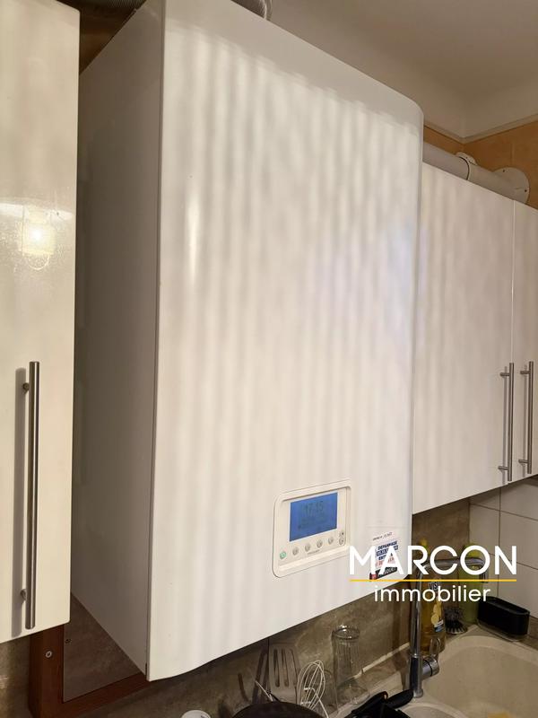 Appartement - 82 m² - 3 pièces