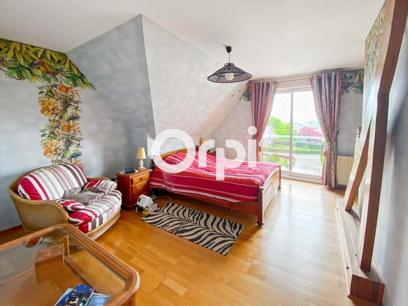 Maison - 143 m² - 6 pièces