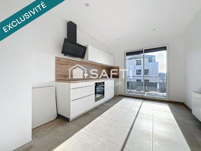 Appartement - 84 m² - 2 pièces