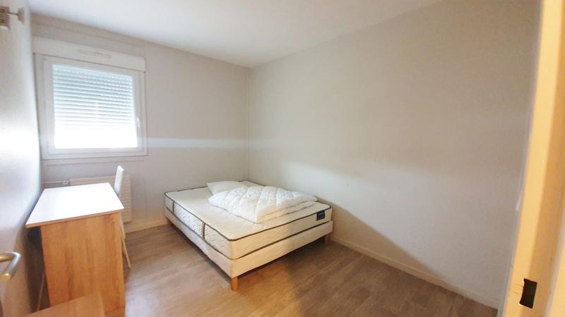 Appartement - 108 m² - 6 pièces