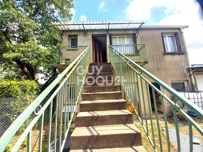 Maison - 108 m² - 9 pièces