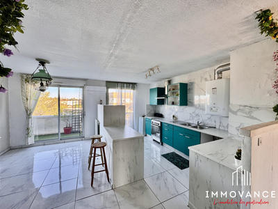 Appartement - 104 m² - 4 pièces