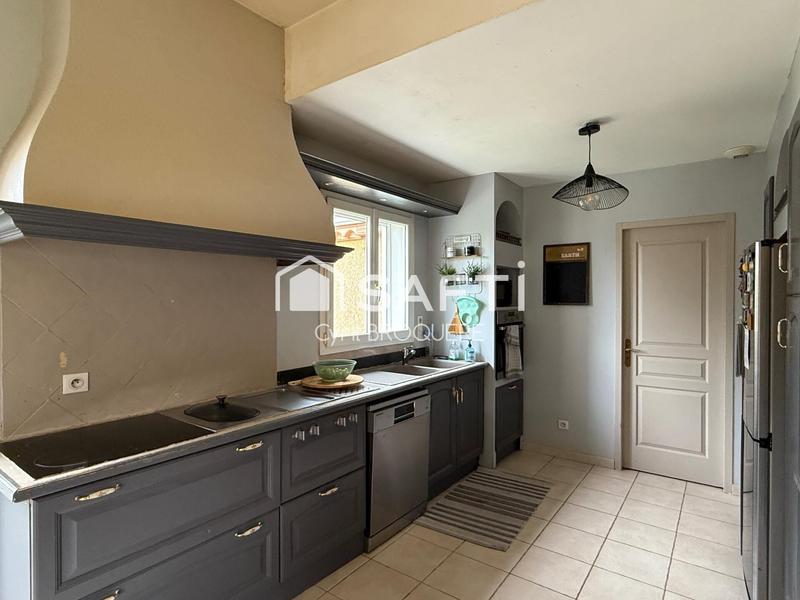 Maison - 187 m² - 6 pièces