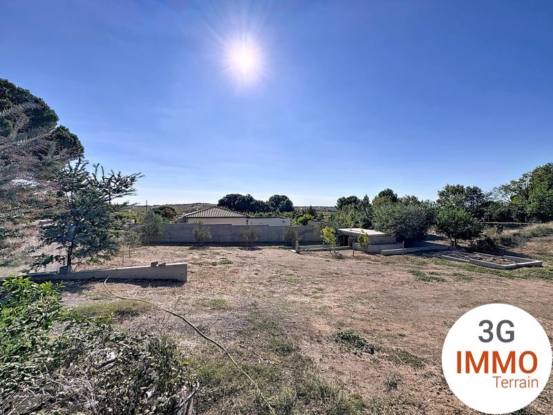 Terrain constructible - 973 m²