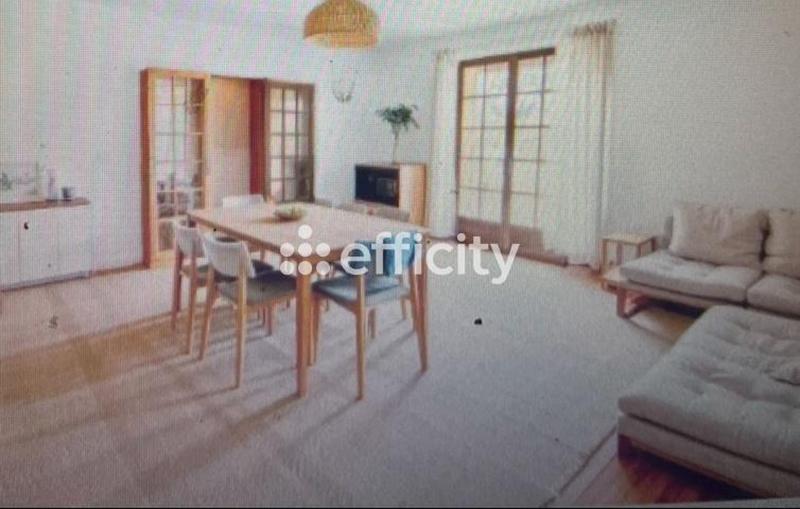 Maison - 131 m² - 7 pièces