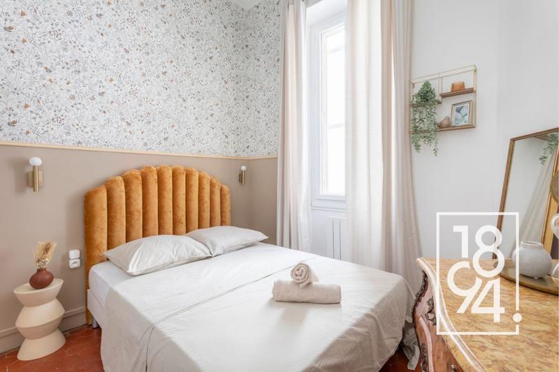 Appartement - 100 m² - 4 pièces