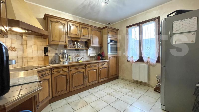 Maison - 103 m² - 5 pièces