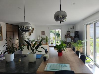 Pavillon - 122 m² - 5 pièces