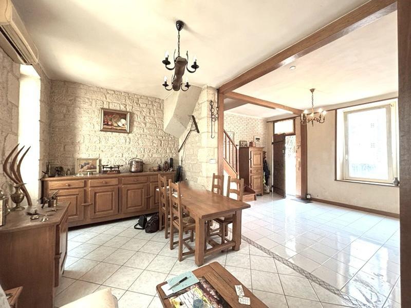 Maison - 98 m² - 4 pièces