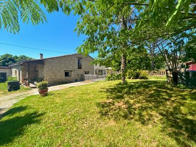 Maison chambre d'hôtes - 340 m² - 4 pièces