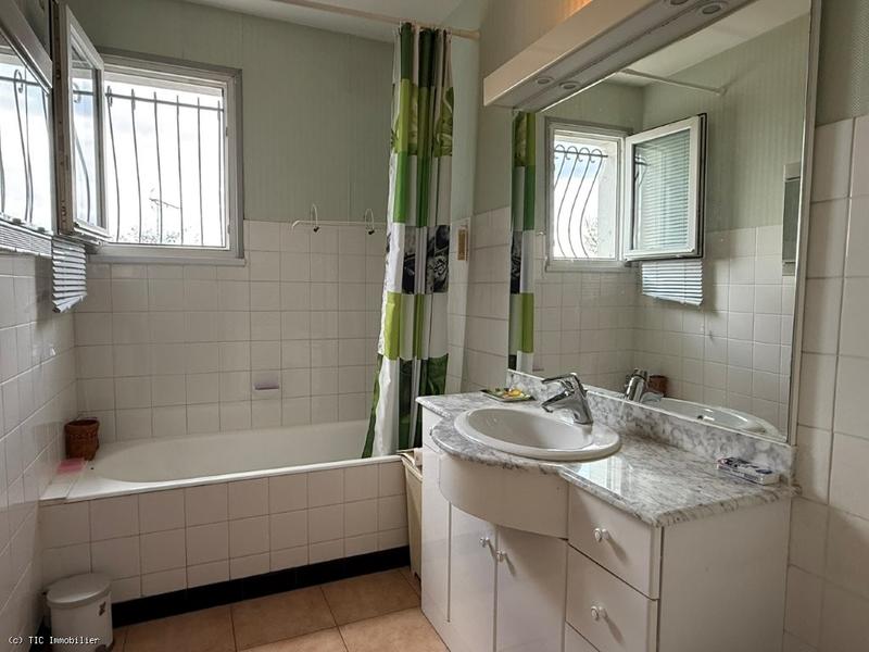 Pavillon - 111 m² - 5 pièces