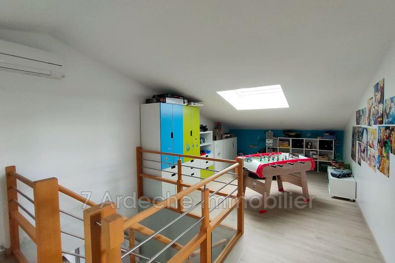 Maison - 175 m² - 5 pièces