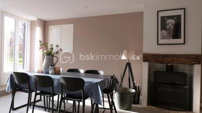 Maison - 180 m² - 11 pièces