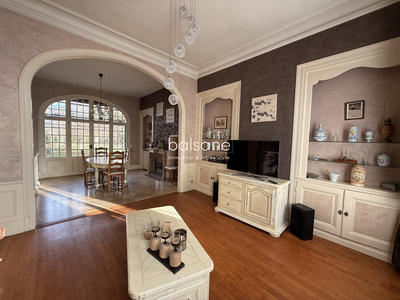 Maison - 175 m² - 8 pièces