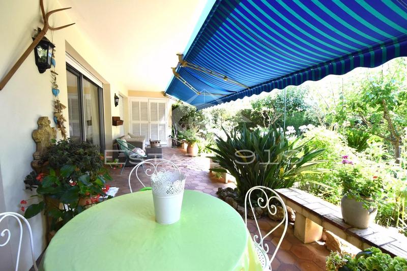 Appartement - 100 m² - 3 pièces