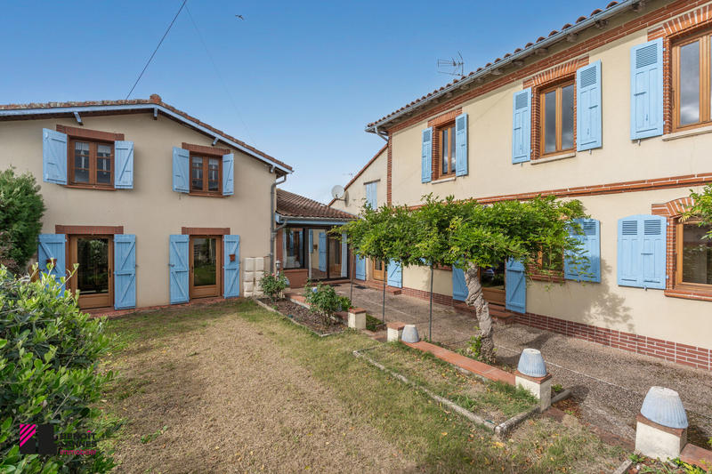 Maison - 197 m² - 7 pièces