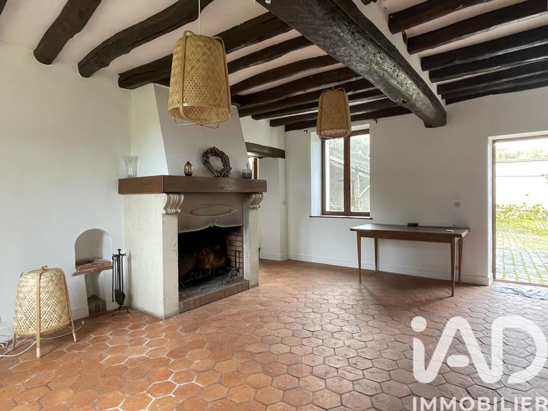 Maison - 210 m² - 7 pièces