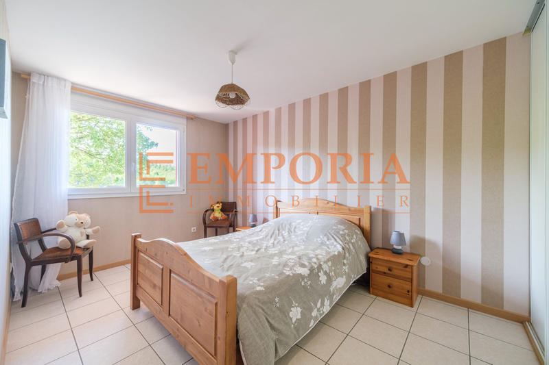 Maison - 175 m² - 8 pièces