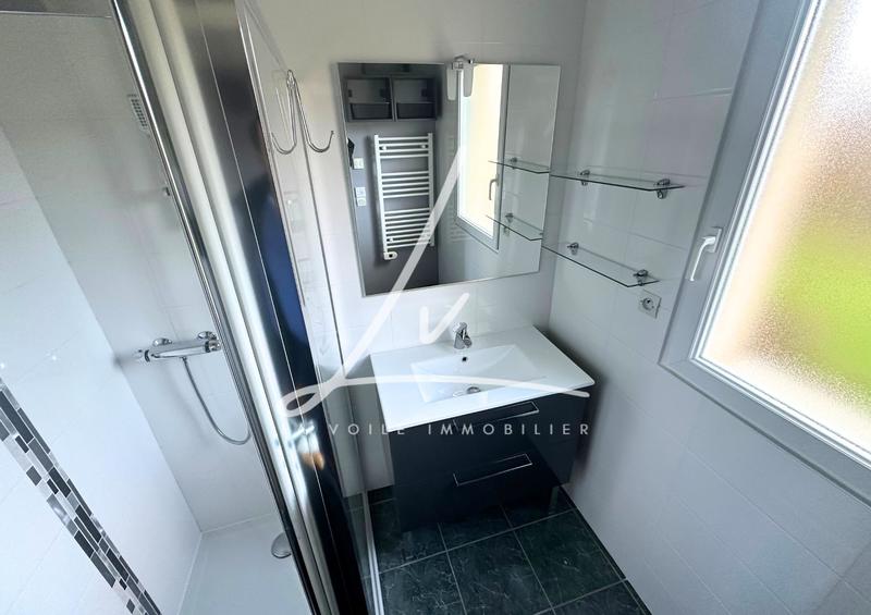 Maison - 130 m² - 7 pièces