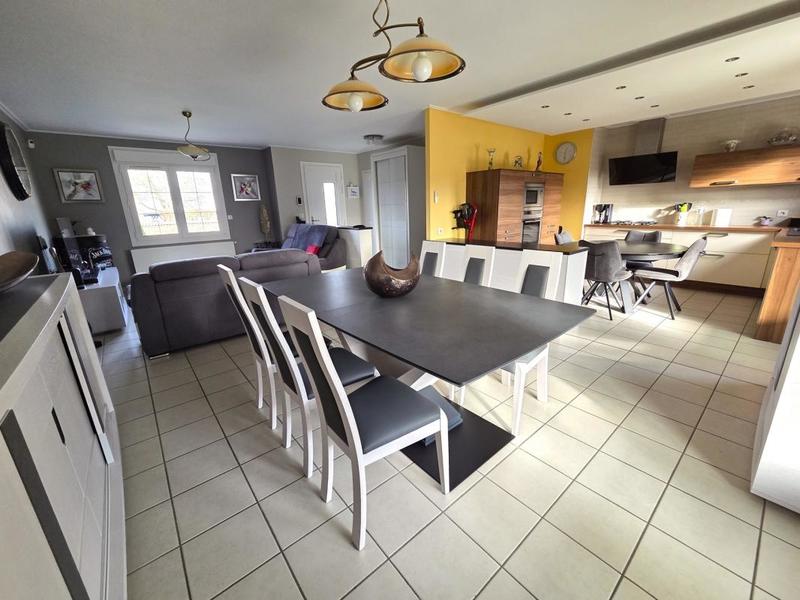 Pavillon - 95 m² - 5 pièces