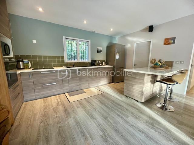 Villa - 150 m² - 6 pièces