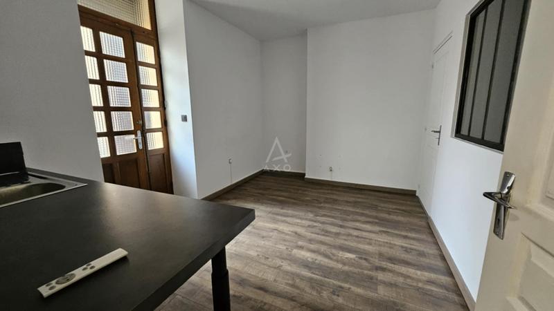 Local d'activités - 64 m² - 4 pièces