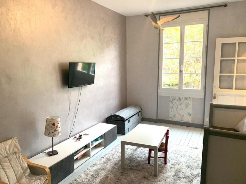 Maison de village - 430 m² - 6 pièces