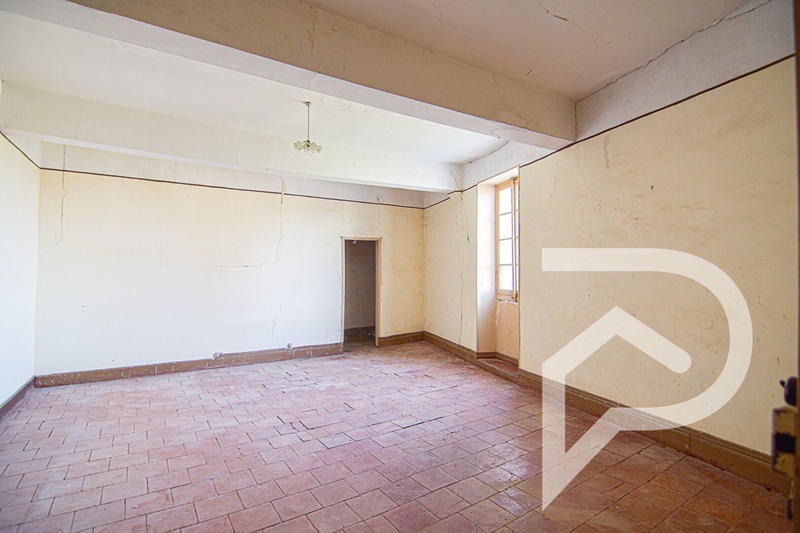 Maison - 260 m² - 7 pièces