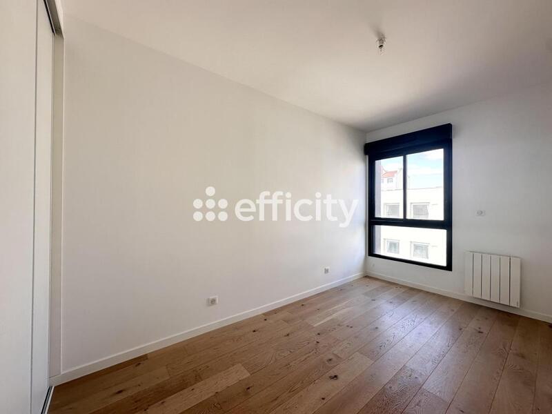 Appartement - 125 m² - 5 pièces