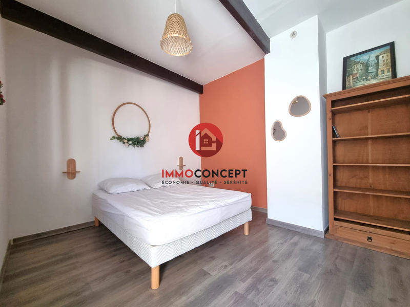 Appartement - 90 m² - 3 pièces