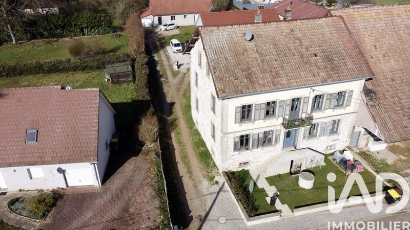 Maison - 210 m² - 6 pièces