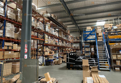 Local d'activité / Entrepôt - 4 230 m²