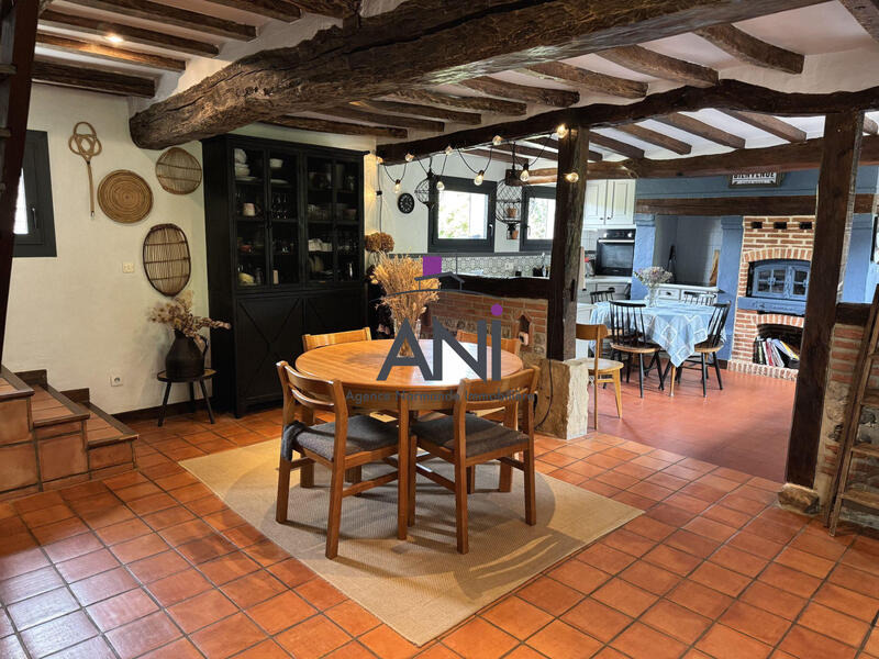 Maison - 150 m² - 6 pièces