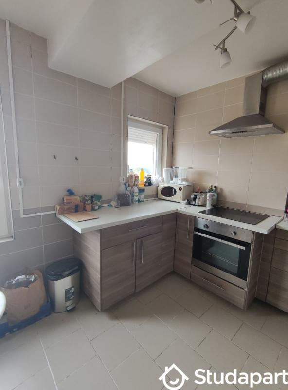 Chambre - 9 m² - 1 pièce