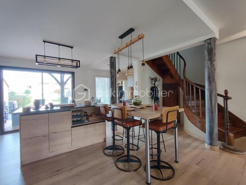 Maison de village - 173 m² - 6 pièces