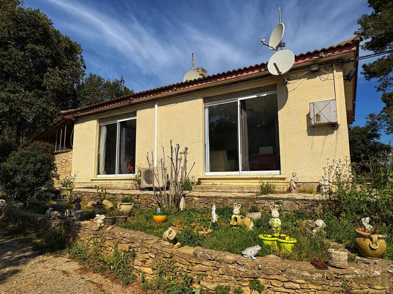 Maison - 167 m² - 8 pièces