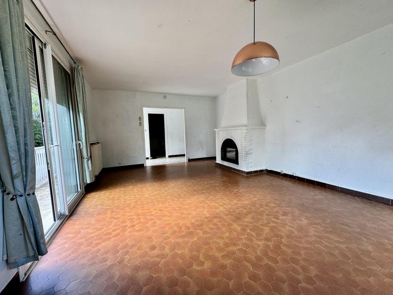 Maison - 170 m² - 10 pièces