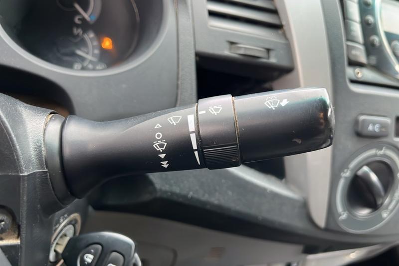 Toyota Hilux 2.4 d-4d 144 Legende Xtra