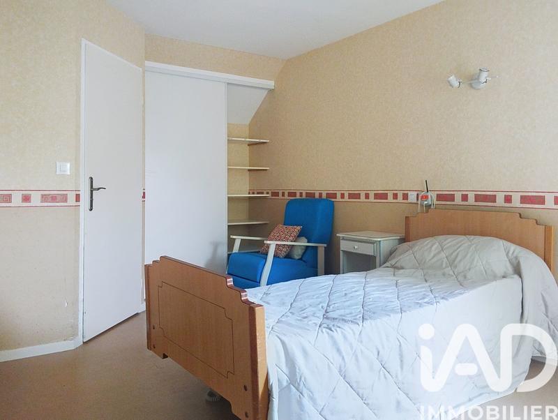 Immeuble - 2 900 m² - 90 pièces