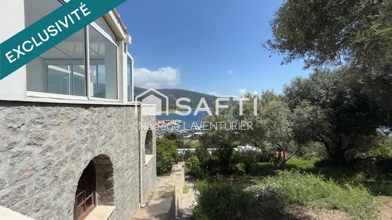 Villa - 291 m² - 11 pièces