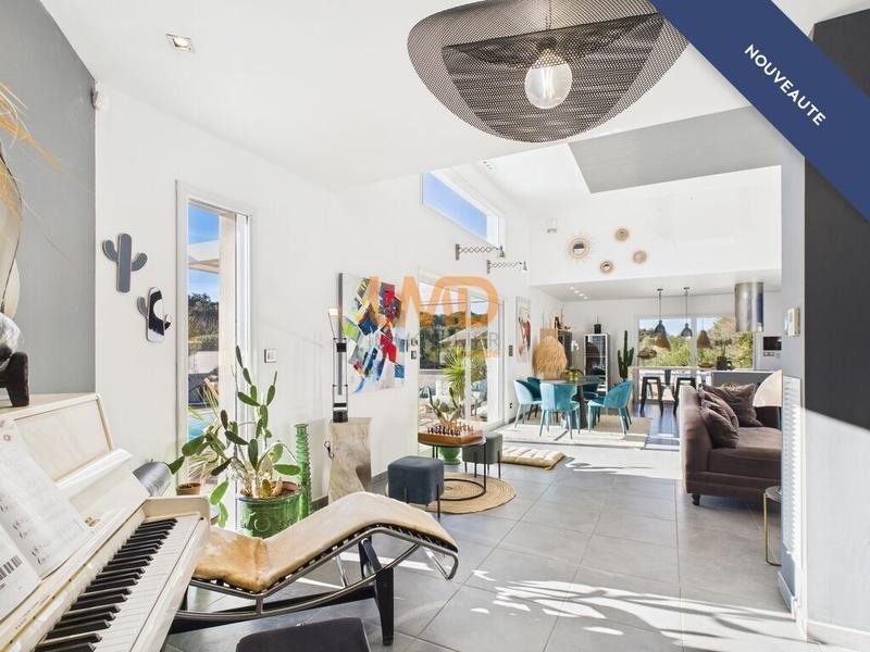 Propriété - 139 m² - 5 pièces