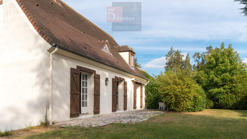 Maison - 150 m² - 6 pièces