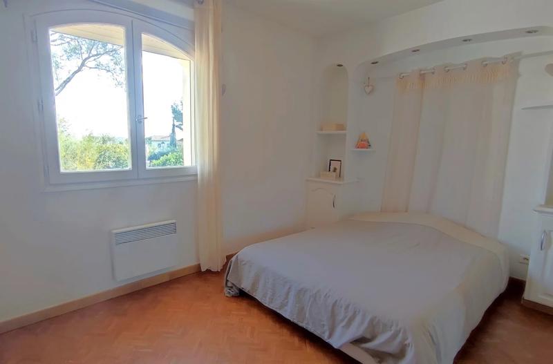 Maison - 175 m² - 6 pièces
