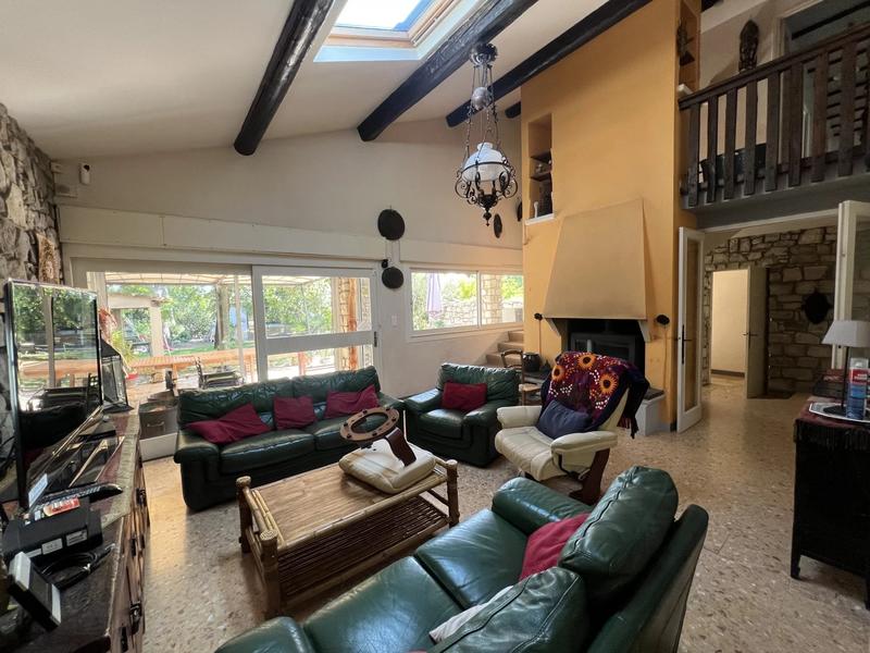 Villa - 200 m² - 8 pièces