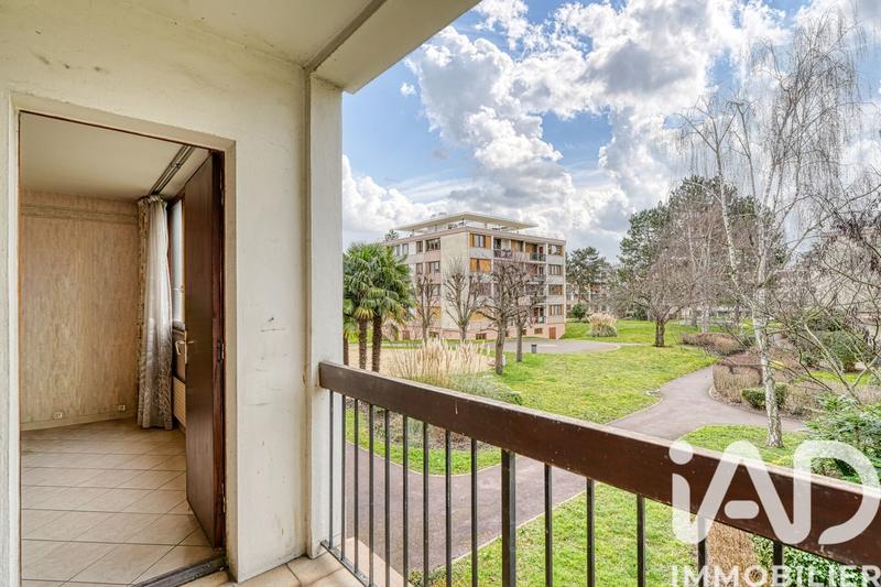 Appartement - 90 m² - 5 pièces